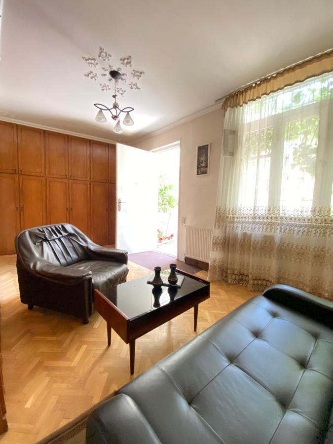 Davit'S Apartment 21 Tbilisi ภายนอก รูปภาพ