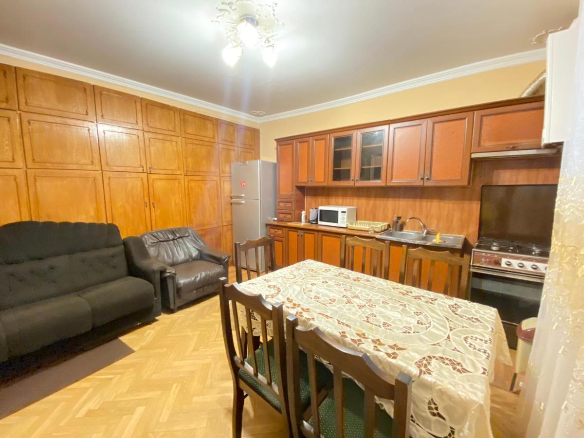 Davit'S Apartment 21 Tbilisi ภายนอก รูปภาพ