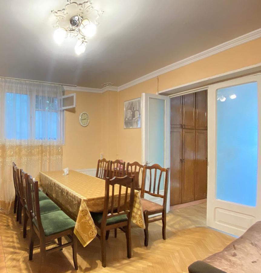 Davit'S Apartment 21 Tbilisi ภายนอก รูปภาพ
